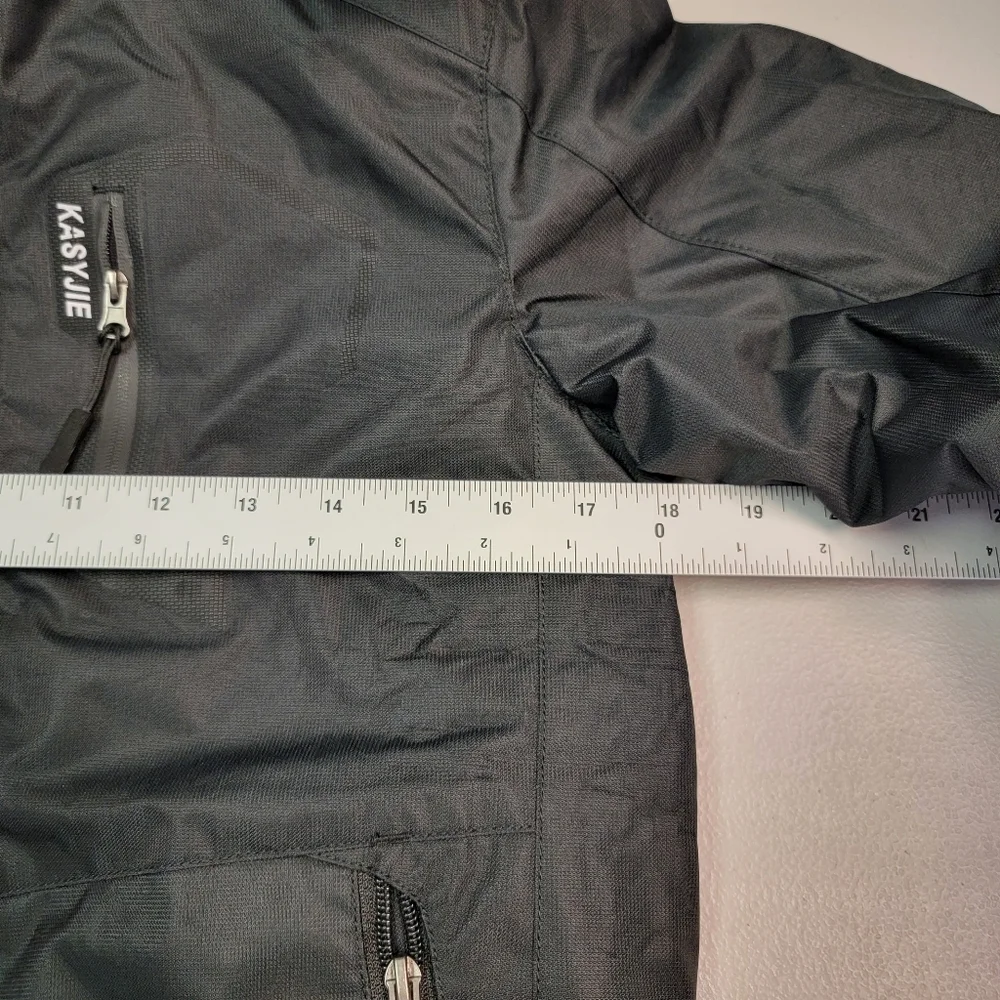 Kasyjie Boys‎ Winter Jacket Size 8 Black Hooded Lined Warm